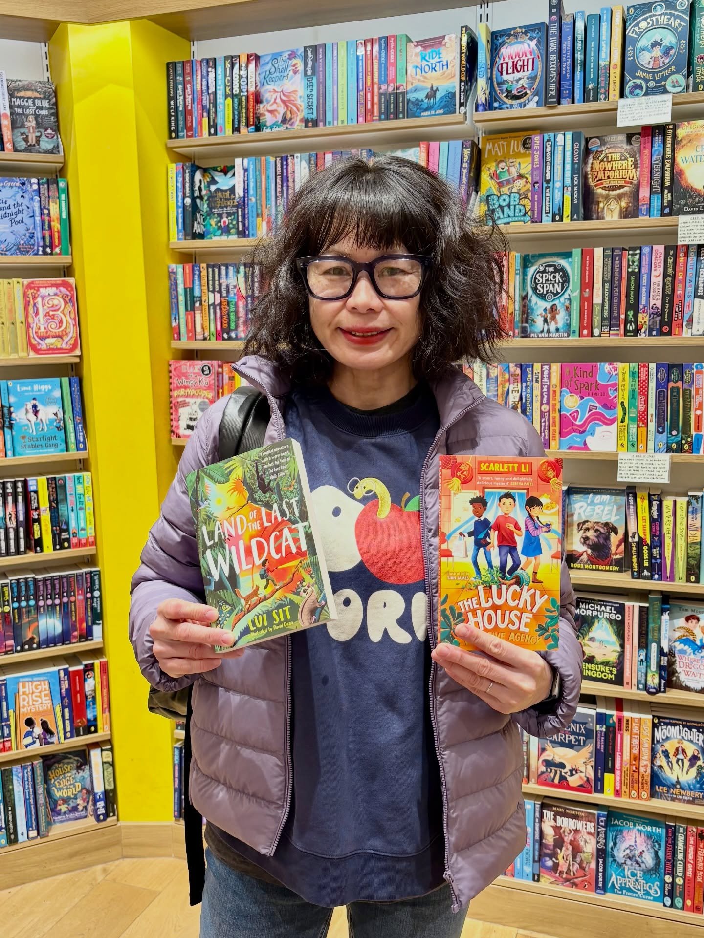 Popped into @waterstoneskingston on the way to meet @annamholmeswriter and signed my books!