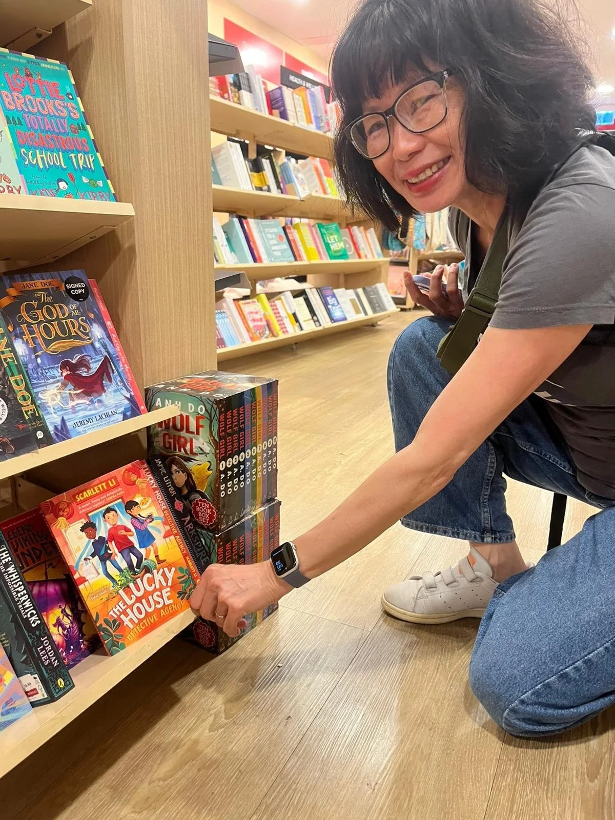 It&rsquo;s even more of a boost to arrive after travelling for over 30 hours to find both THE LUCKY HOUSE DETECTIVE AGENCY &amp; LAND OF THE LAST WILDCAT in the first three Australian bookshops I came across. Thanks @dymockssydney @kinokuniya_sydney 