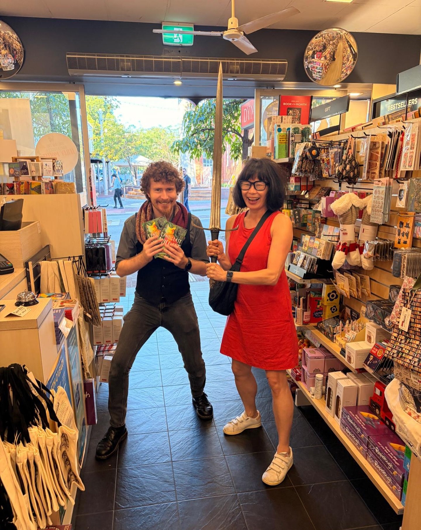 WOW! I got to wield the @dymockssubiaco sword! 🗡️ It&rsquo;s real. It&rsquo;s sharp. It&rsquo;s a tradition started by WA kidlit authors (you can&rsquo;t take us anywhere ) I loved it. Thanks Subi Dymocks. You rock 🤘🏼📚