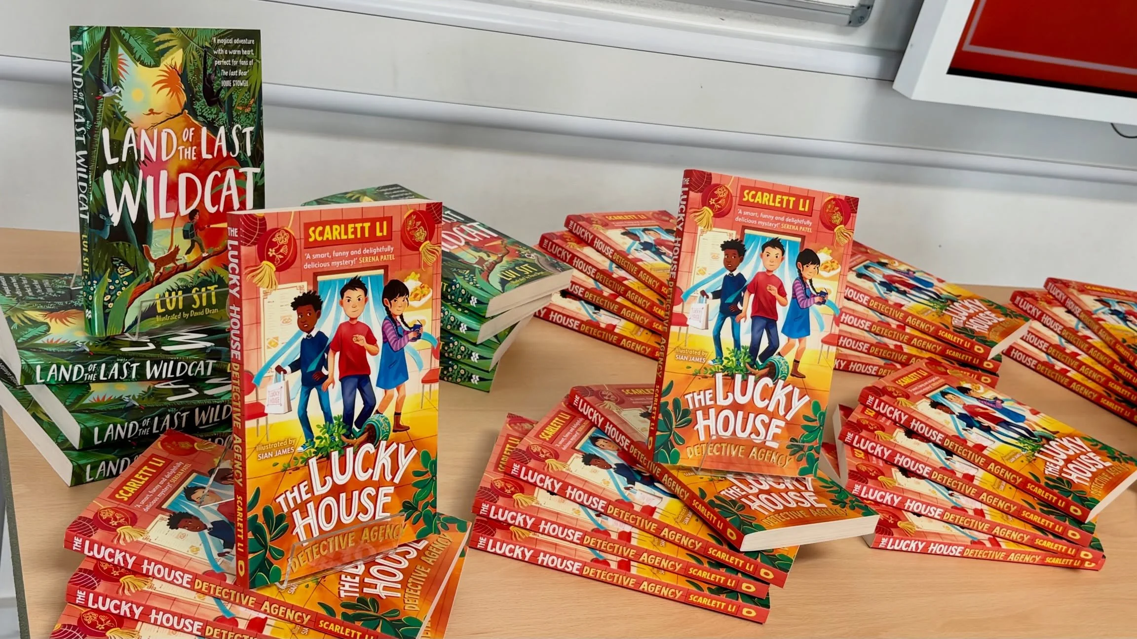 Had a great time again at @pelhamprimary speaking to years 3, 4 &amp; 5&rsquo;s about THE LUCKY HOUSE DETECTIVE AGENCY! Thank you for having me Pelham PS! 🕵🏻&zwj;♀️🧧🍀