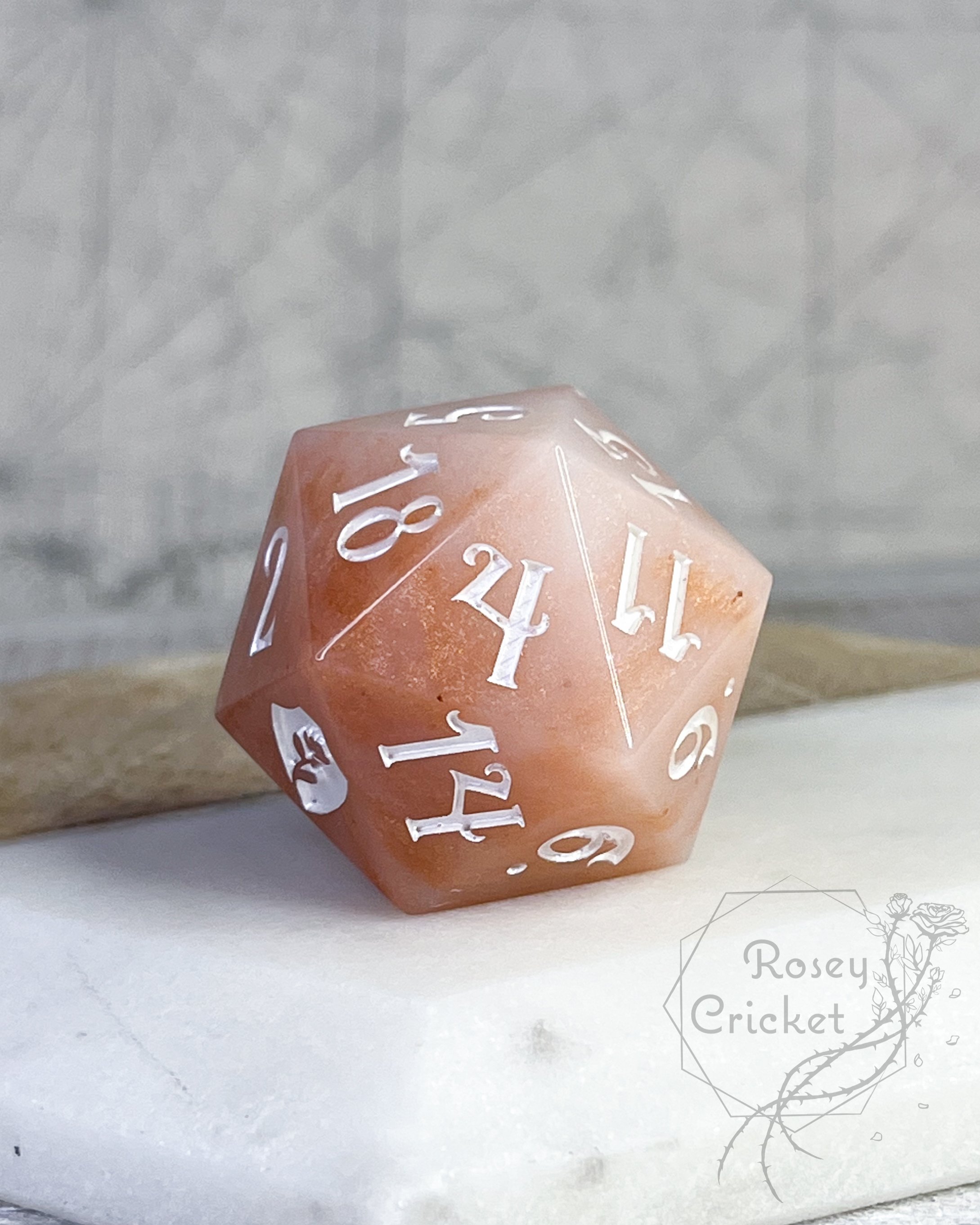 GoldenHeartChonk-05.jpg