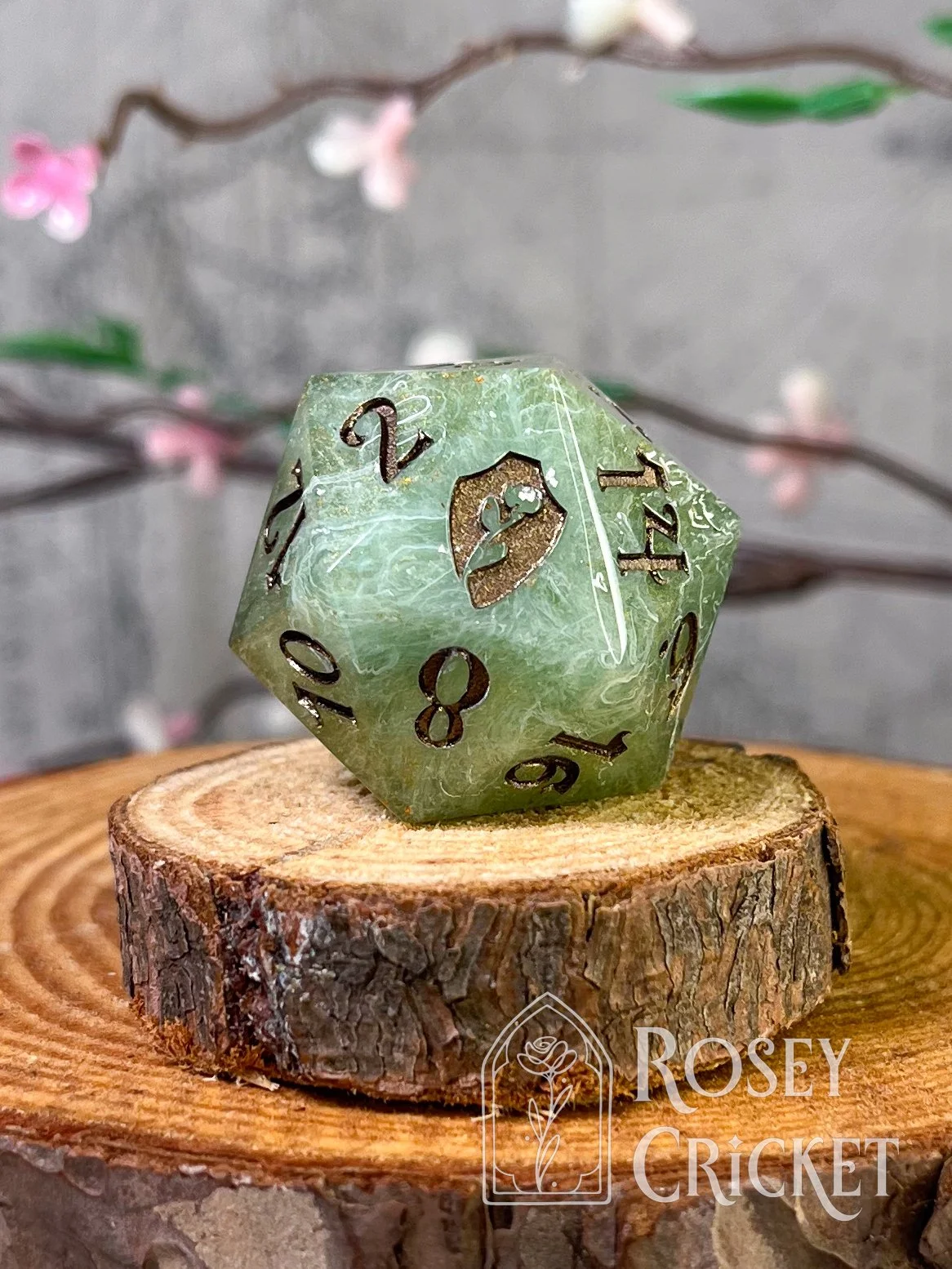 ElvenEyeChonk-01.jpg