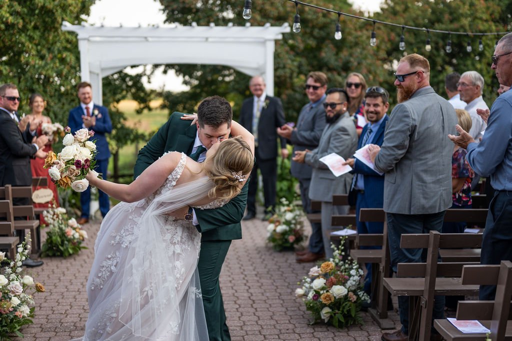The Strathmere Country Retreat | Rachel and Andrew