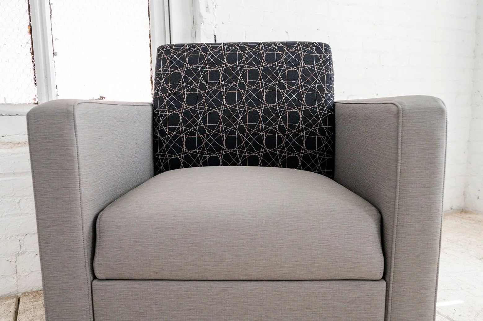Commercial_Reupholstery_Library_Seating_Armchair_Recover_Columbus_Pickerington_Ohio_Finished_Piece_Blue_Fabric-01.jpg