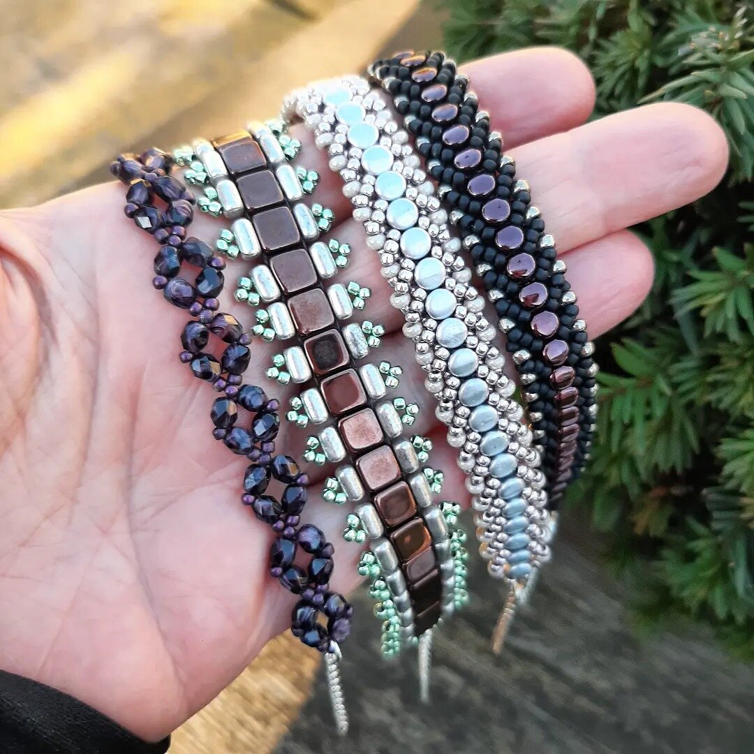 Slightly closer look at my bracelets that are still available for Christmas. Love those chocolate colours this season. 

These are ready to be posted. Fully adjustable with sterling silver findings. 

For more information please DM
.
.
.
.
#pemirauk
