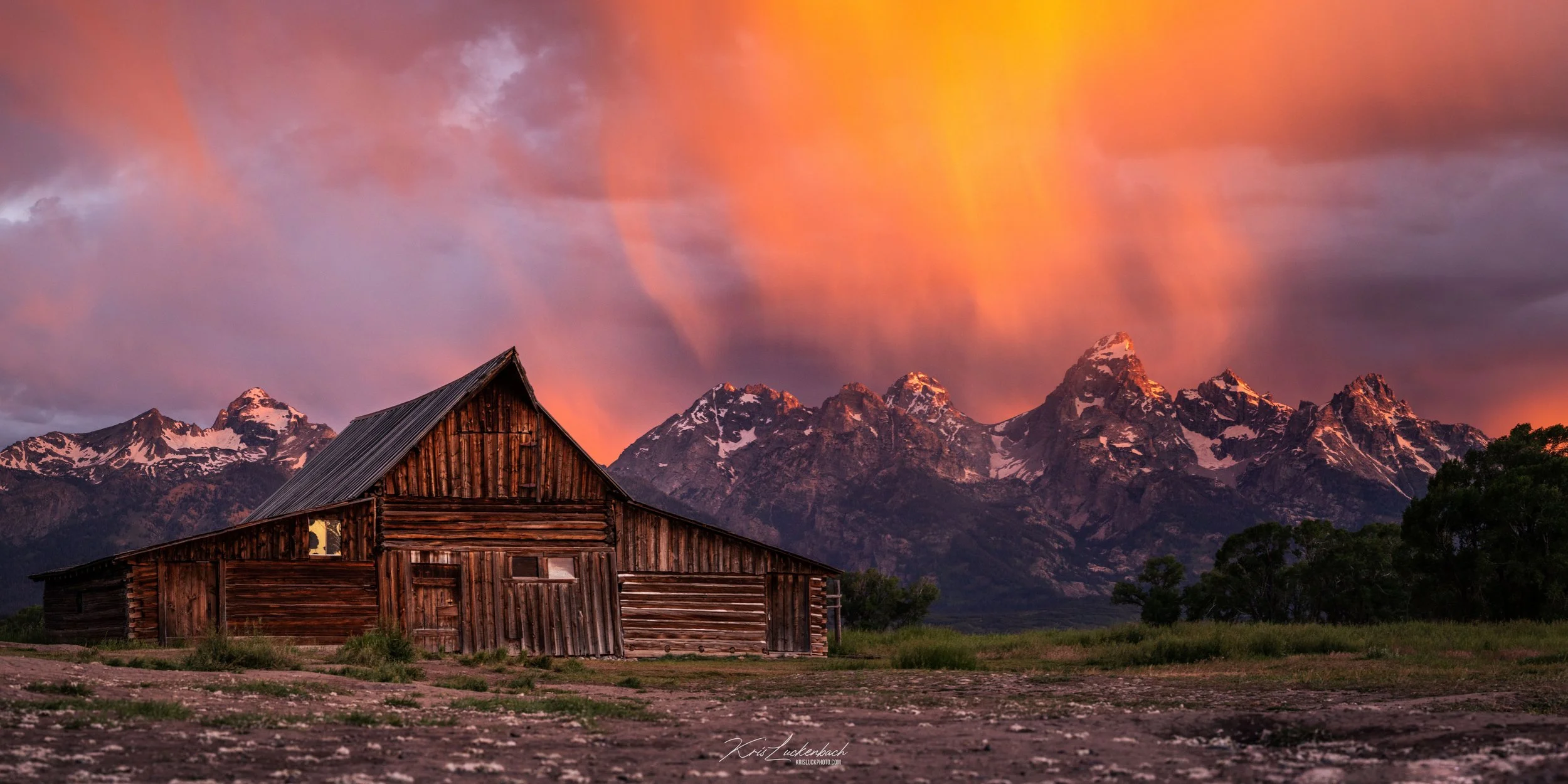 TA Milton Barn - Grand Tetons NPCompressed.jpg
