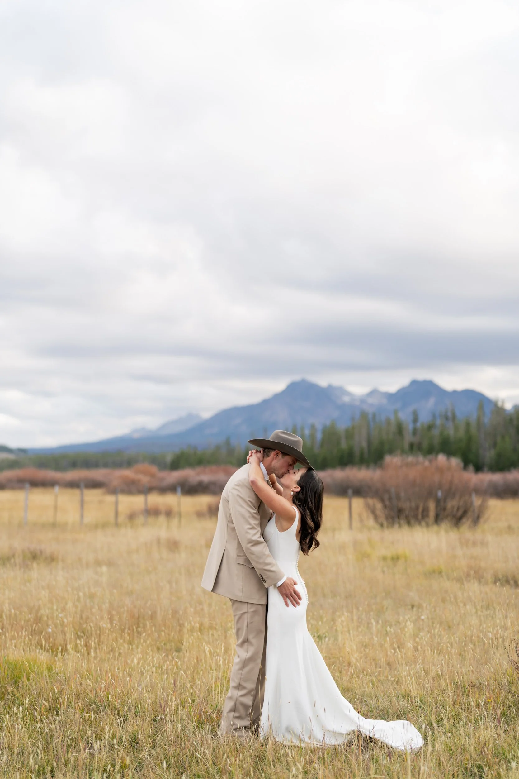 sun-valley-stanley-idaho-wedding-film-photographer-sarah-morrill-08936.jpg