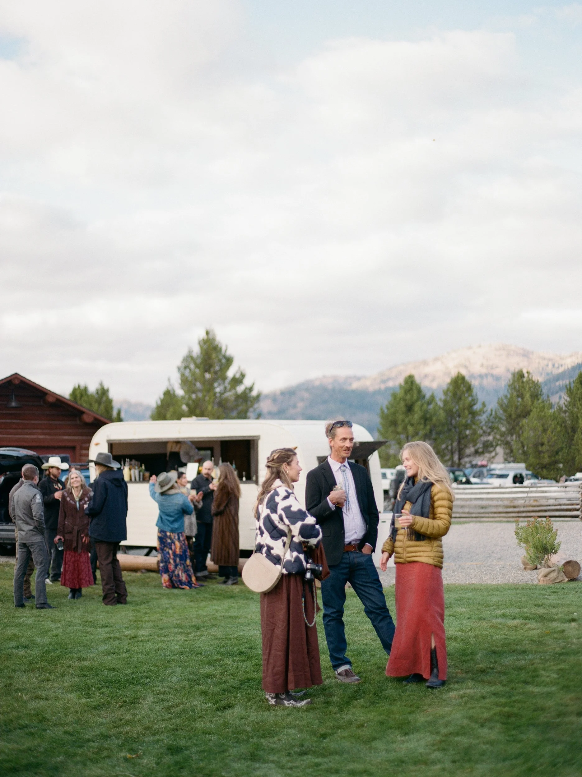 sun-valley-stanley-idaho-wedding-film-photographer-sarah-morrill-2-34.jpg