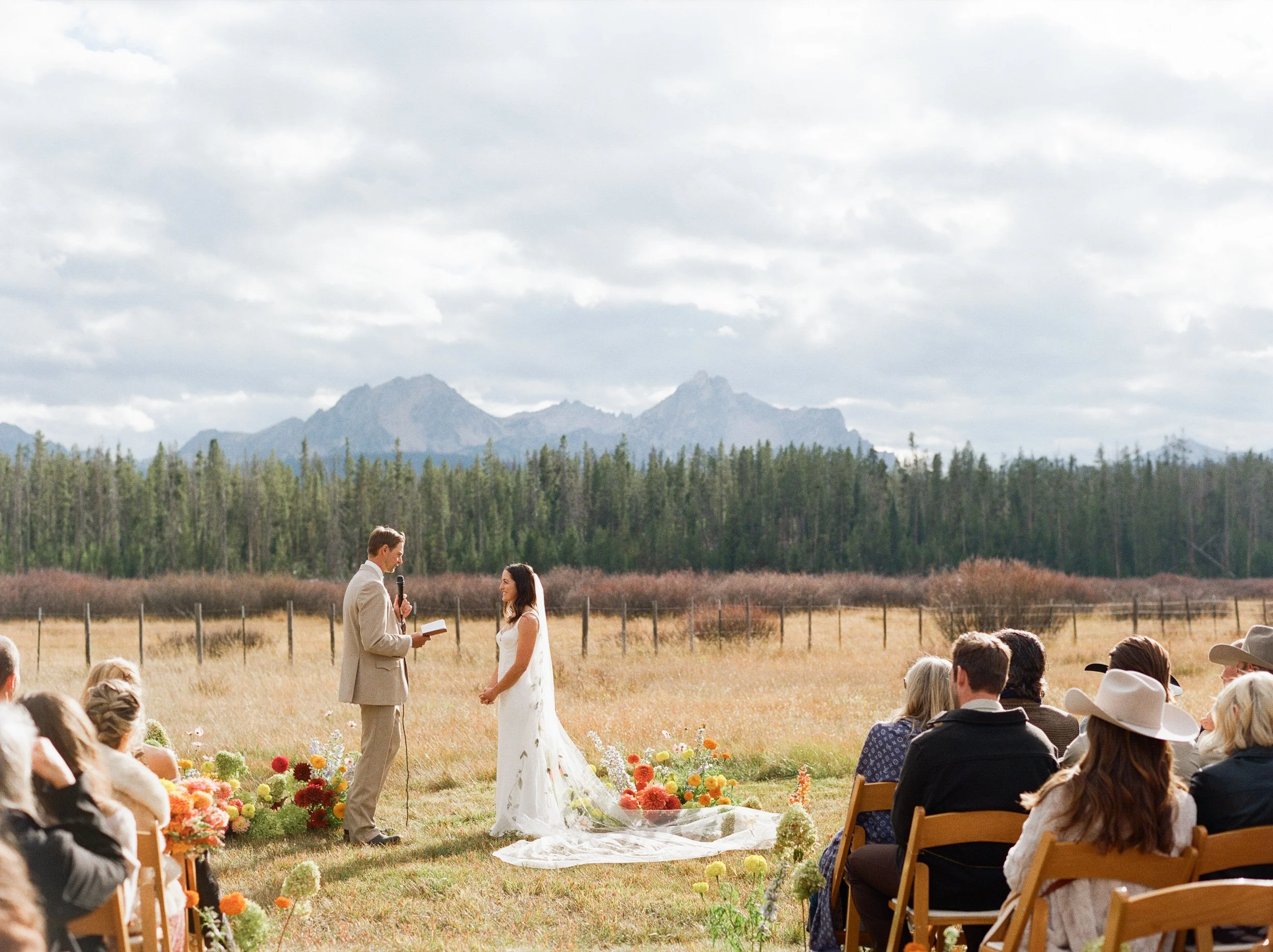 sun-valley-stanley-idaho-wedding-film-photographer-sarah-morrill-2-24.jpg