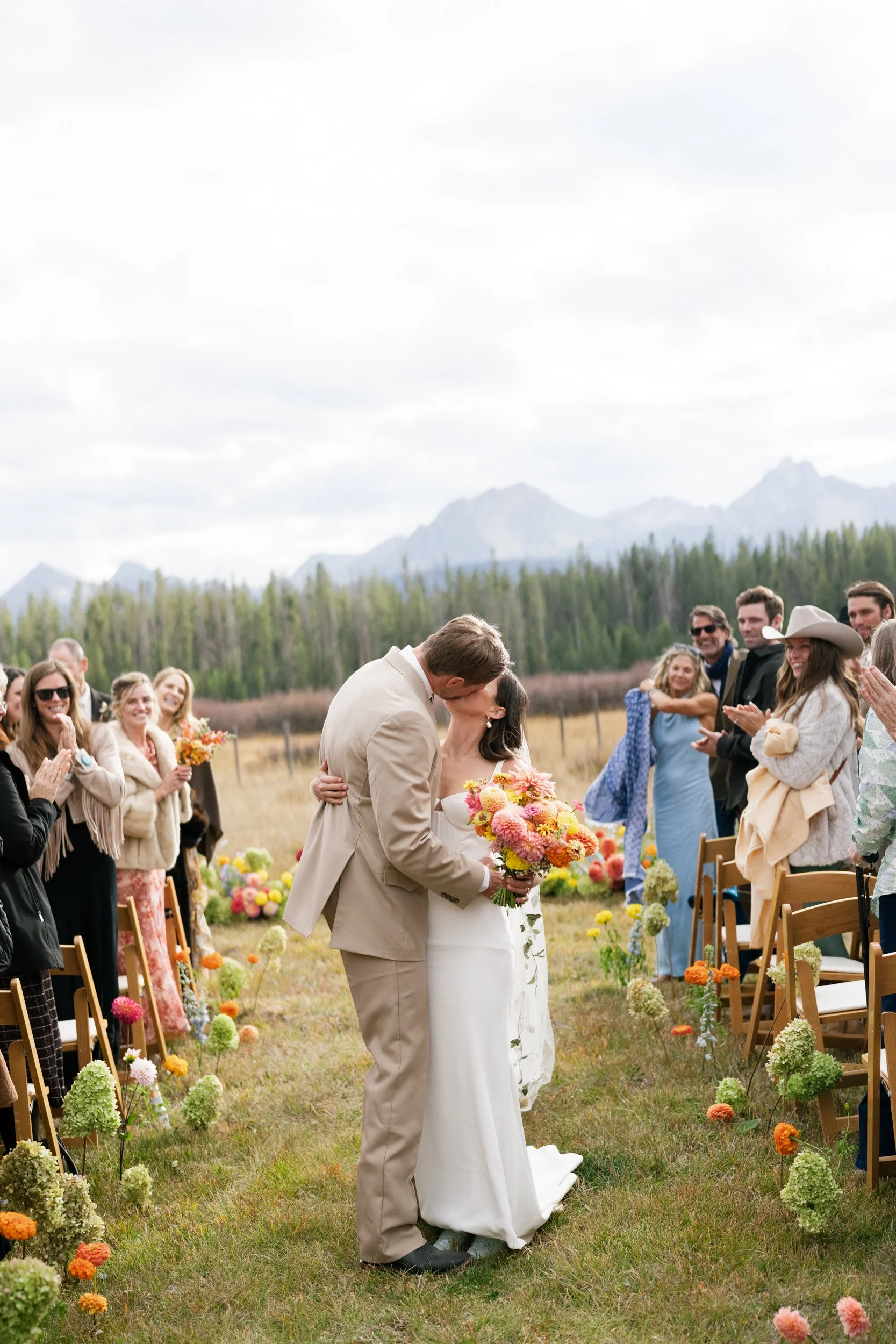 sun-valley-stanley-idaho-wedding-film-photographer-sarah-morrill-01764.jpg