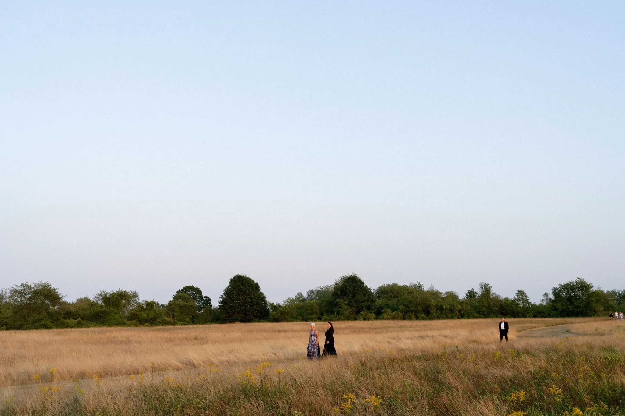 olivia-andrew-sarah-morrill-photography-laudholm-farm-wedding-00956_websize.jpg