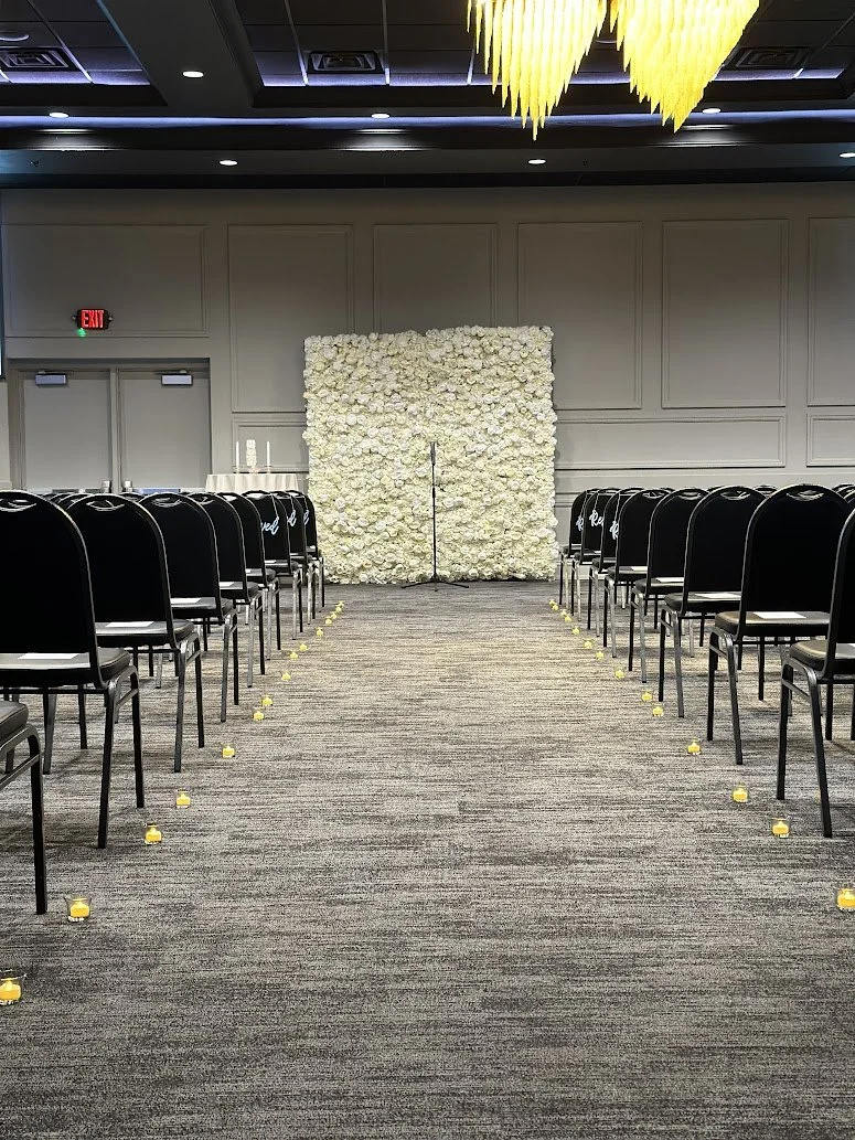 wedding ceremony and reception in green bay