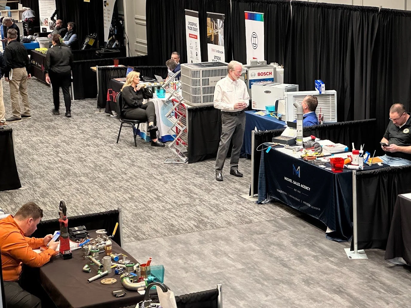 Spacious and flexible Green Bay event hall ideal for trade shows and business expos.