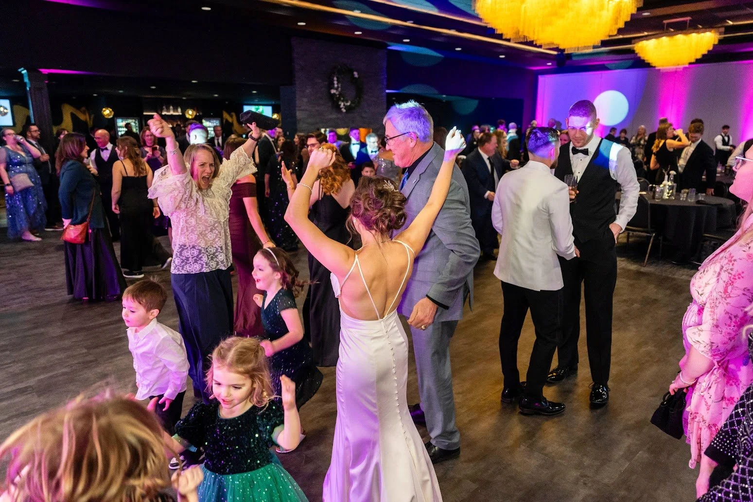 Wedding at Stadium View Event Halls - Green Bay, WI Wedding Venue