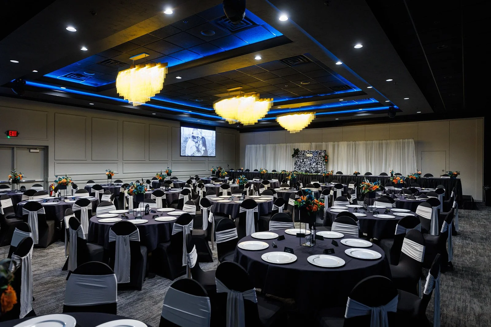 Wedding  in legends hall at Stadium View Event Halls in Green Bay, WI 