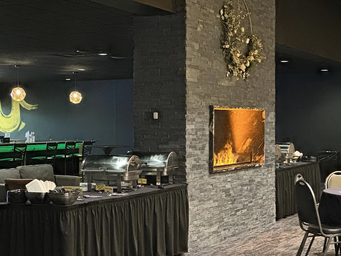 Green Bay banquet hall for anniversary parties with in-house catering and event support.