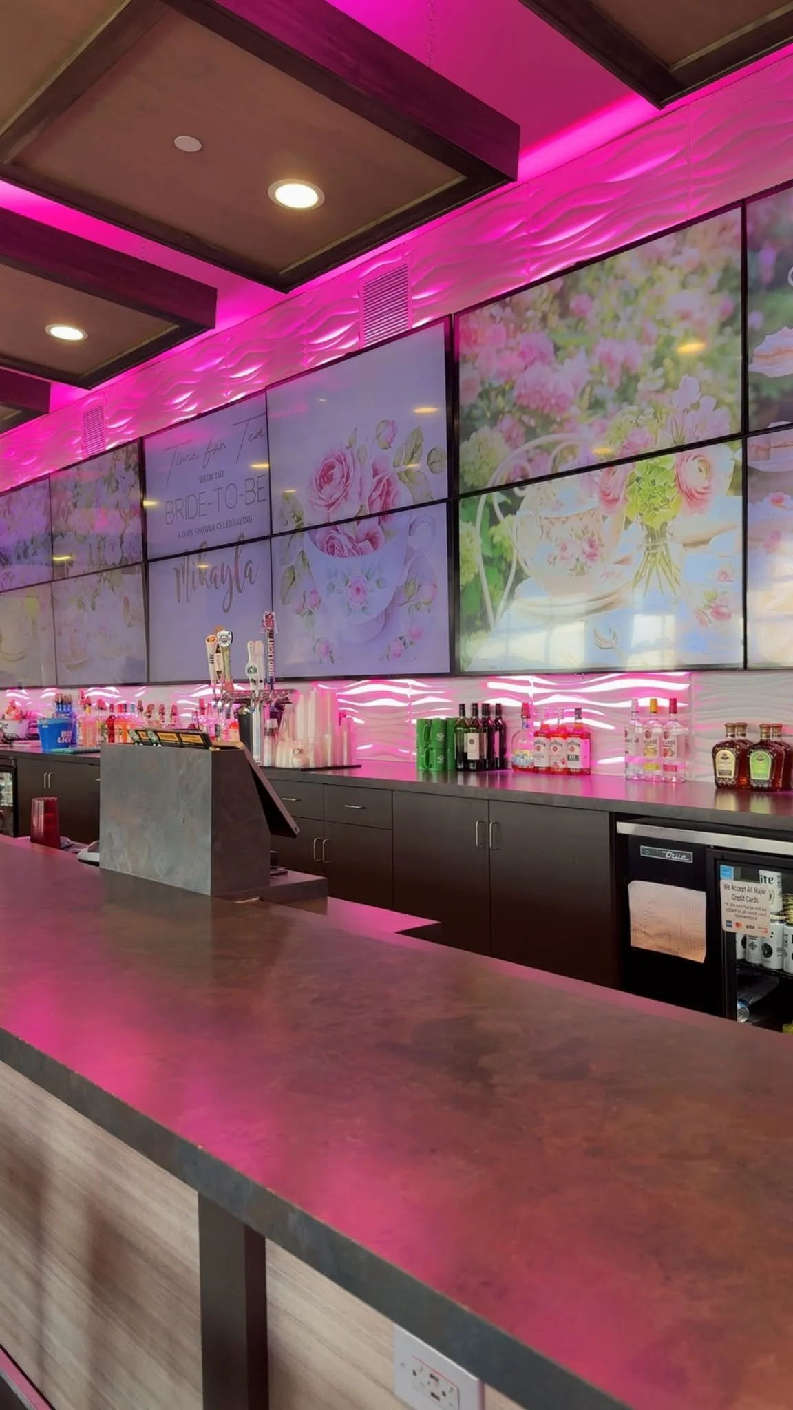bridal shower venue stadium view bar green bay wi