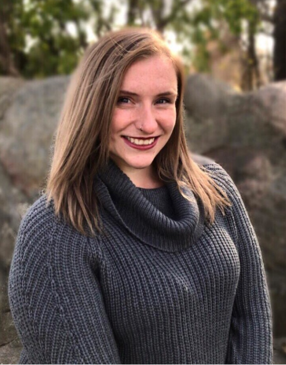 Headshot of Julia Metz