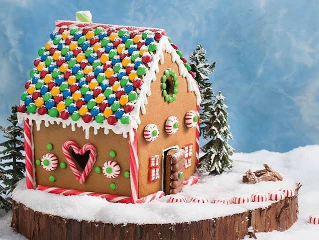 Gingerbread House Decorating