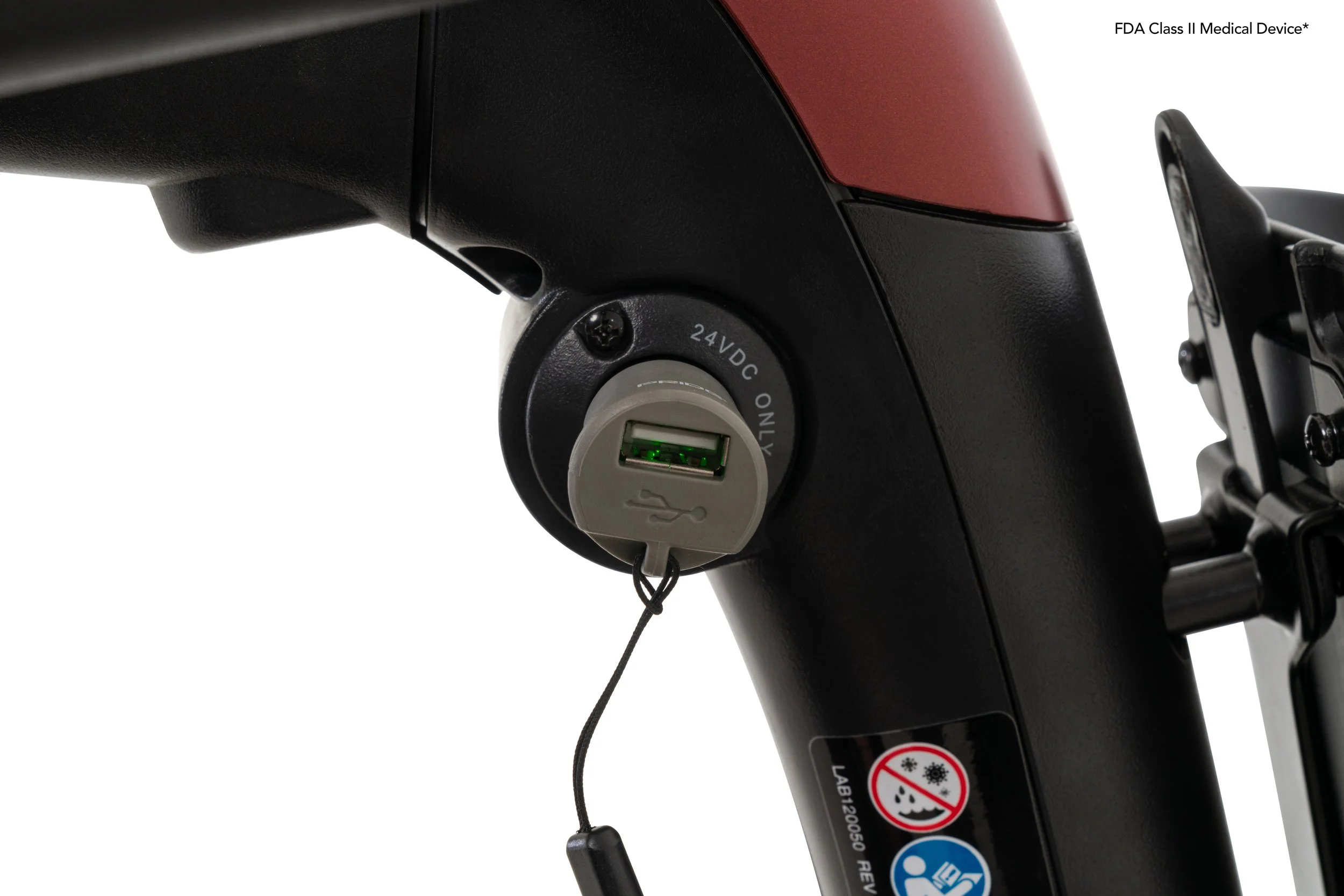 Charger in Tiller_CloseUp_Red.jpg