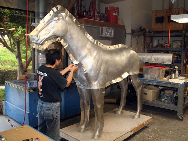 horsesculpt20130123-074.original.jpg