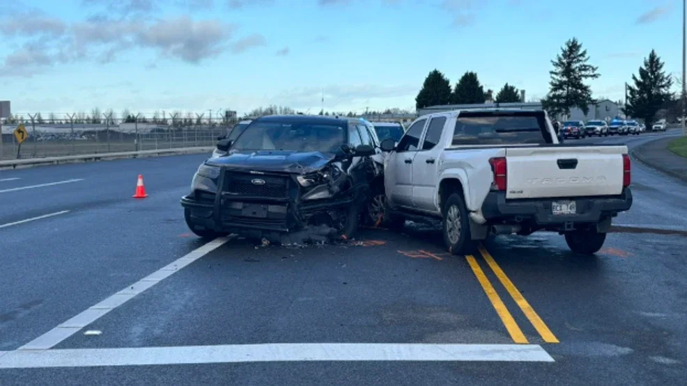 Trooper trapped, injured in Lakewood collision with pickup - komo