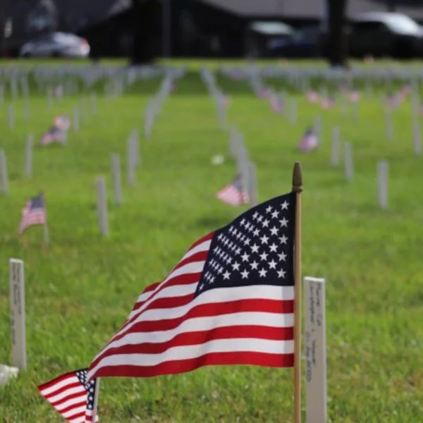 Arlington Project Ceremony Honors Fallen Service Members May 20 - newsbreak