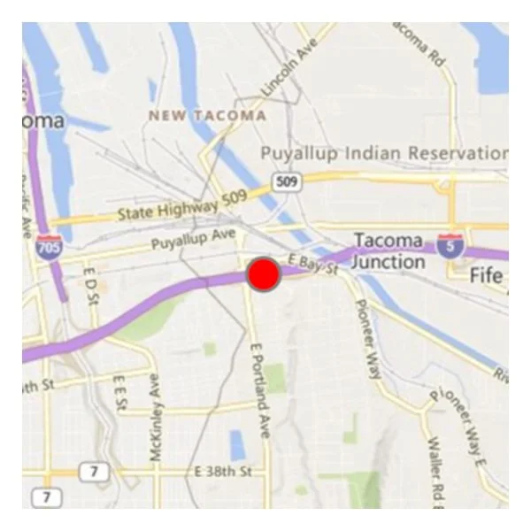 Lakewood man hospitalized after three-vehicle crash in Tacoma - tnt