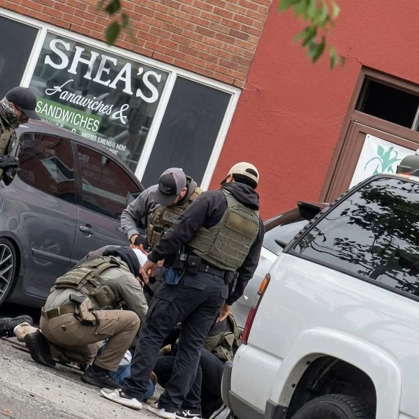 ICE agents near Tacoma arrested the wrong guy. They put him in detention anyway - tnt