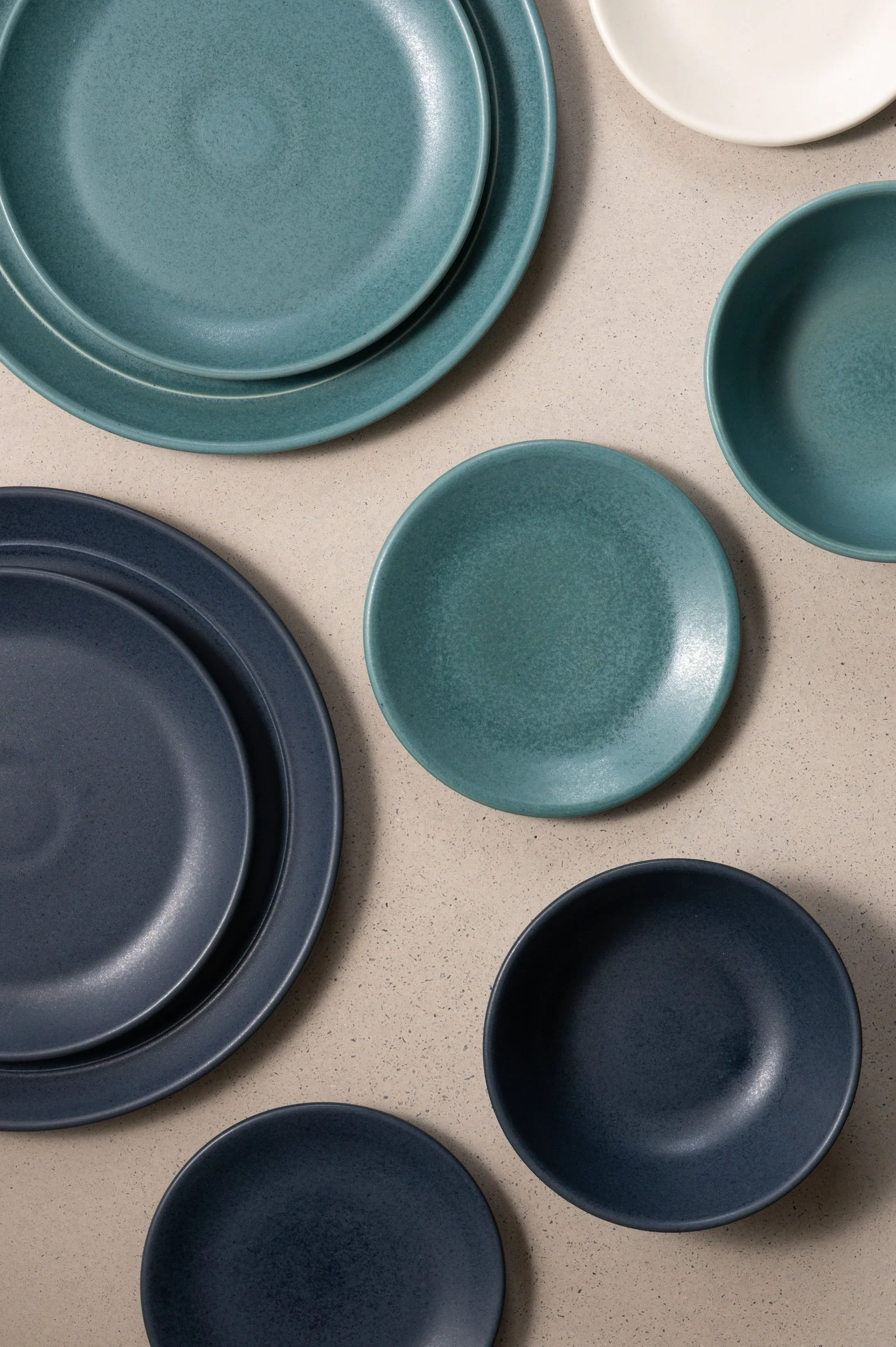 Our glazes have a perfect fit to the clay