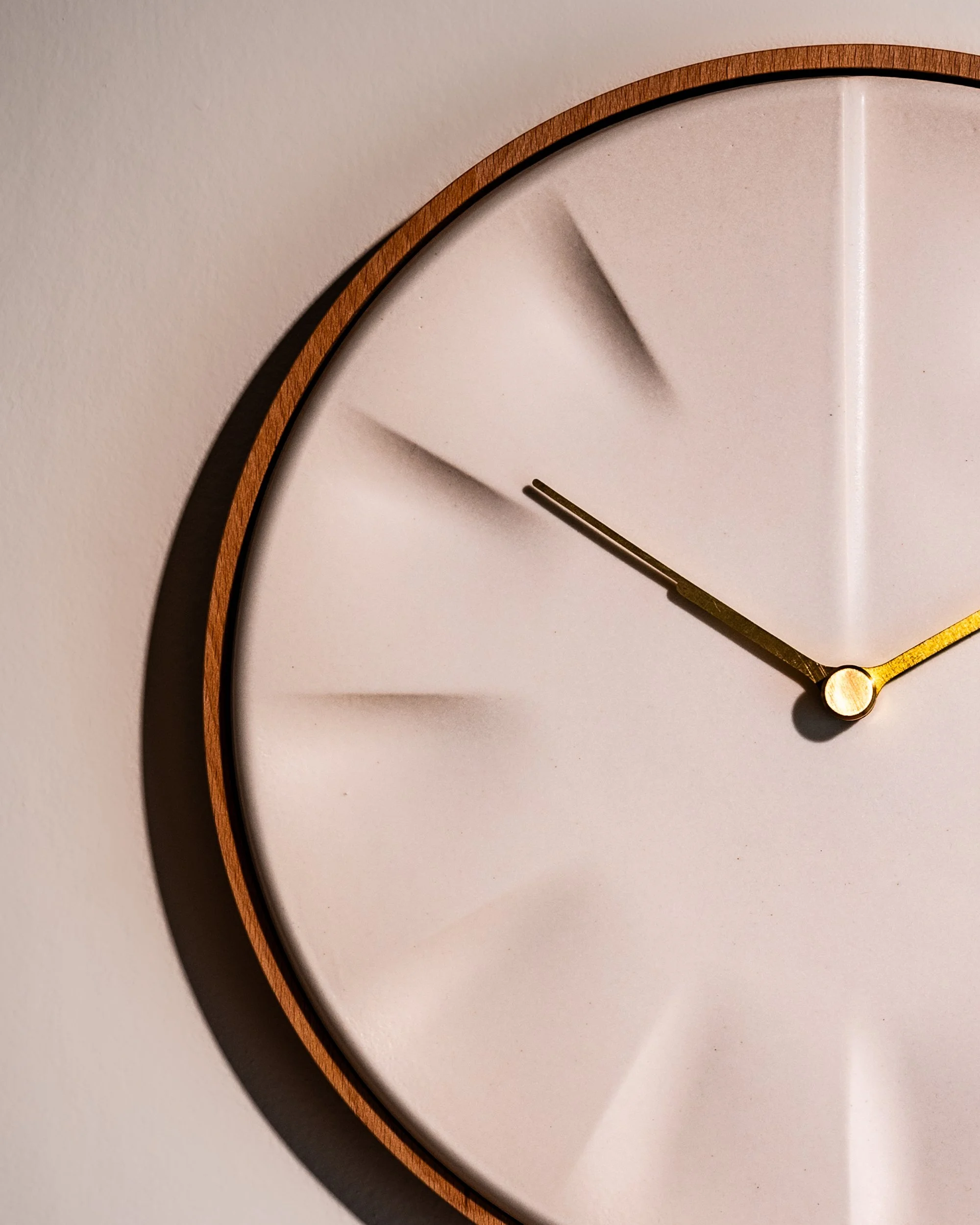 Myrth-Ceramics-WallClock-2026-14.jpg