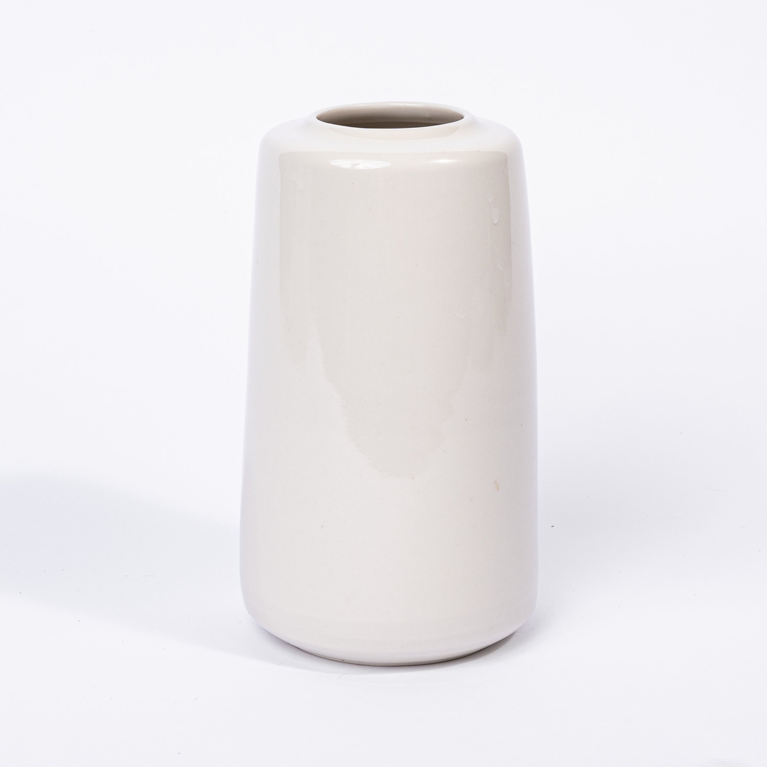 Myrth-Ceramics-Pilar-Vase-2025-1.jpg