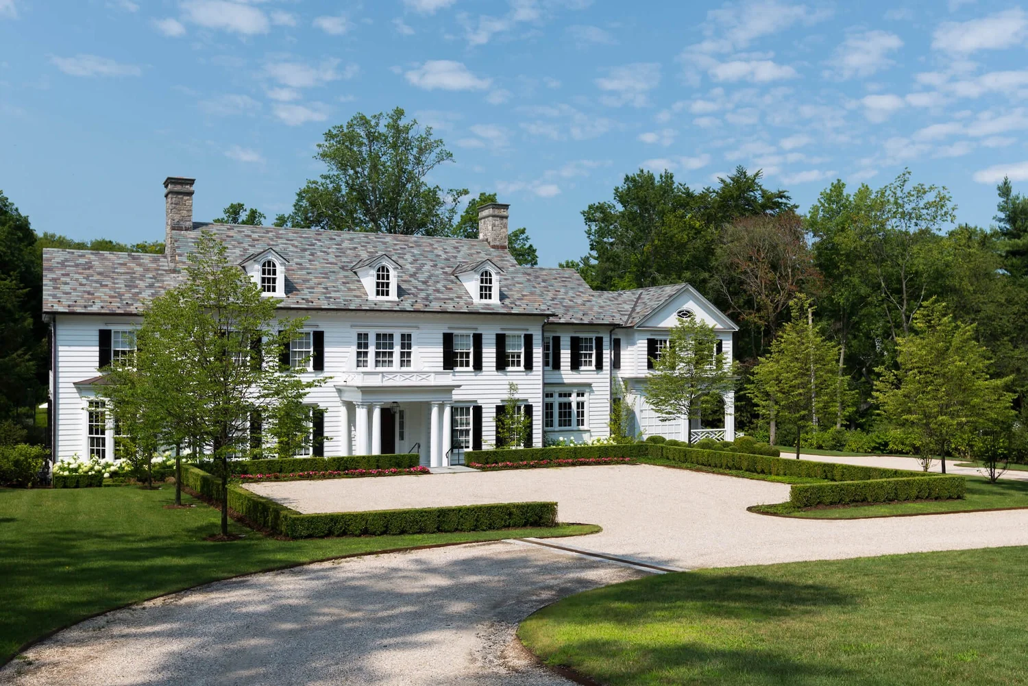 Georgian Colonial House Exterior