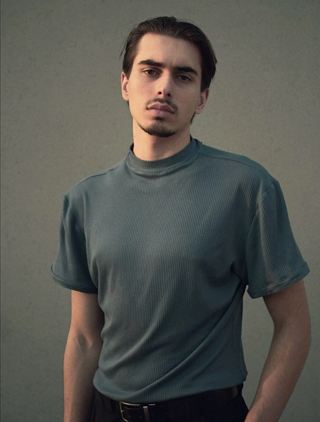 VRTY Mock-Collar Shirt | Slate Blue

Finding depth in a world of noise is the calling of the aesthetic class. We don&rsquo;t seek popularity - we seek distinction.

Made to Order at vrtyarthouse.org

Let the art do the talking.

Powered by VRTY Artho