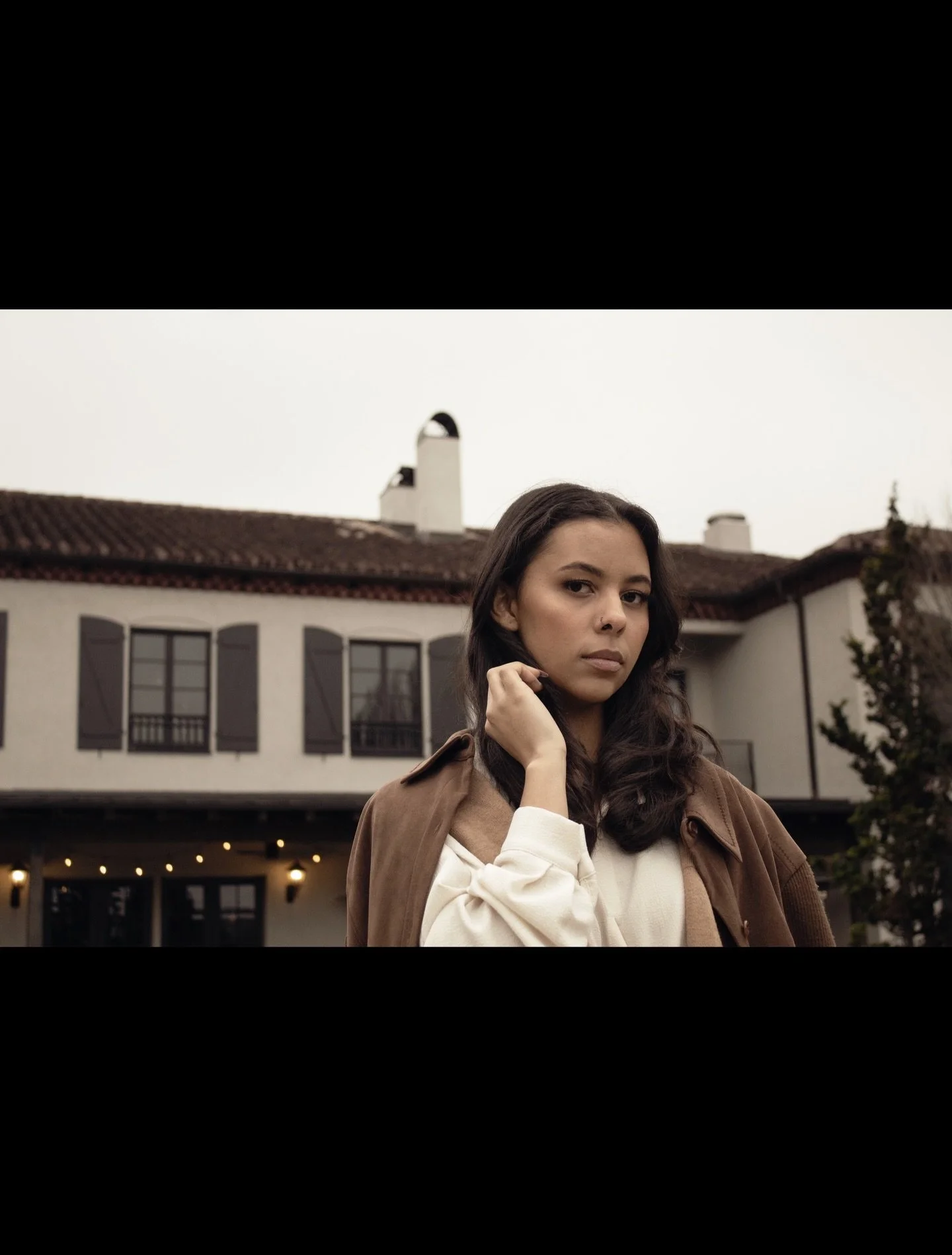 The New Institution Campaign | Jade

The role of the independent creator is evolving in the contemporary world. Distinction is the essence, the ability to cut through the noise and create true impact the goal.

This is the era of arthouse creativity.