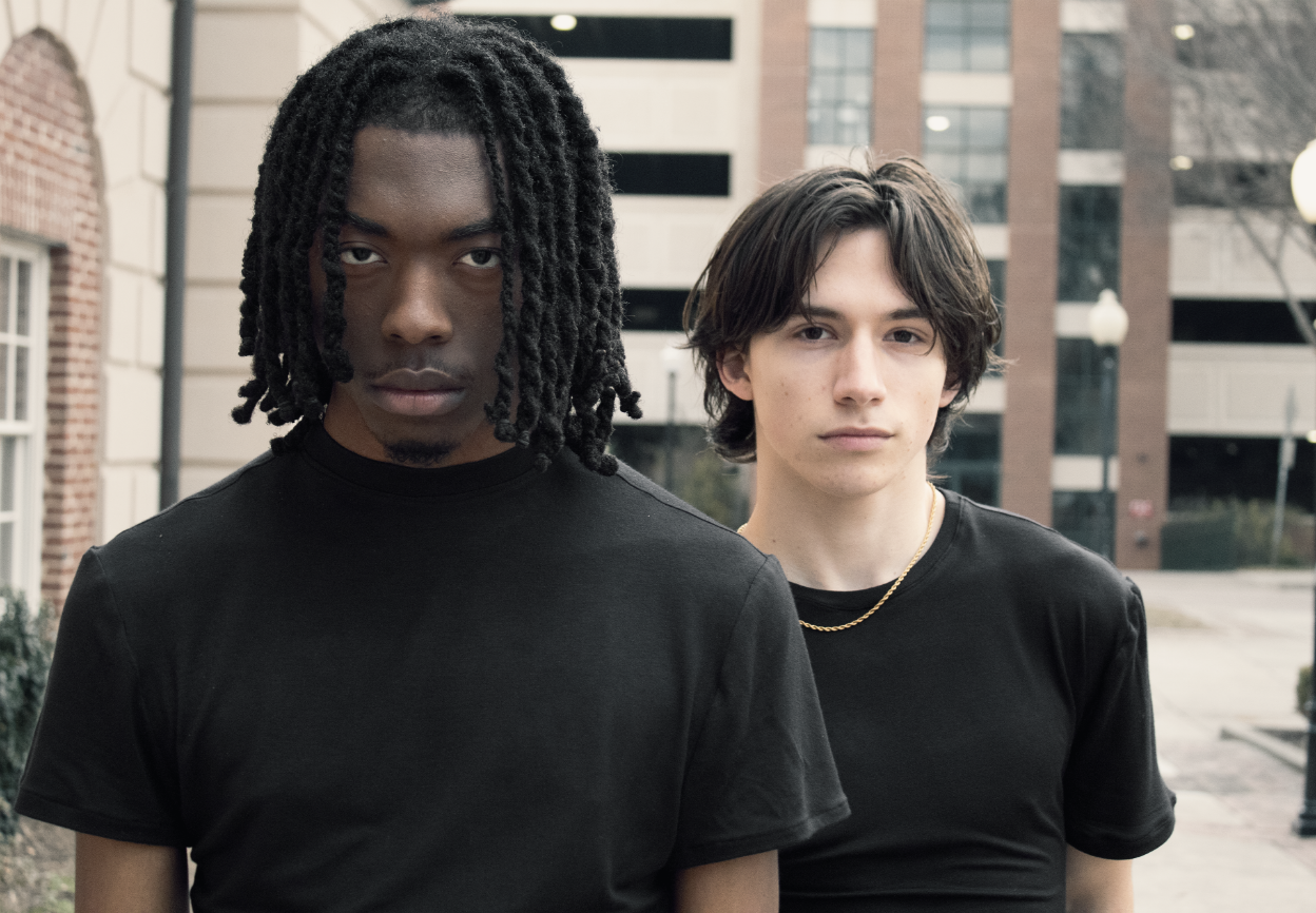 Friends of the Arthouse 33.png