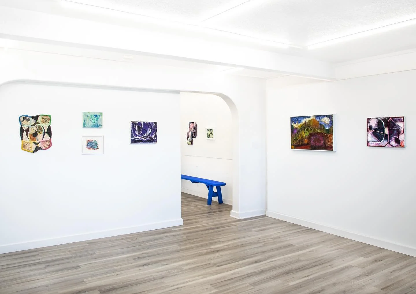 𝓘𝓷𝓼𝓽𝓻𝓾𝓶𝓮𝓷𝓽𝓪𝓵𝓼 is on view through Sunday September 28! And mark your calendars, we will be hosting an informal walkthrough with some of the local artists during the final day of the show 11-3 on the 28th. Join us! 🌼 Many thanks to our de