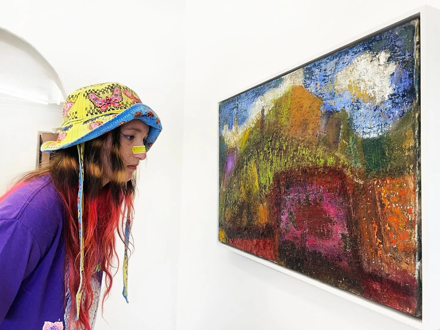 This is the last week to see 𝓘𝓷𝓼𝓽𝓻𝓾𝓶𝓮𝓷𝓽𝓪𝓵𝓼, curated with our dear friend (and exceptional painter) @rebekahgoldstein 💚 Join us this Sunday 9/28 between 11-3 for an informal walk-through with some of the local artists on our closing day.