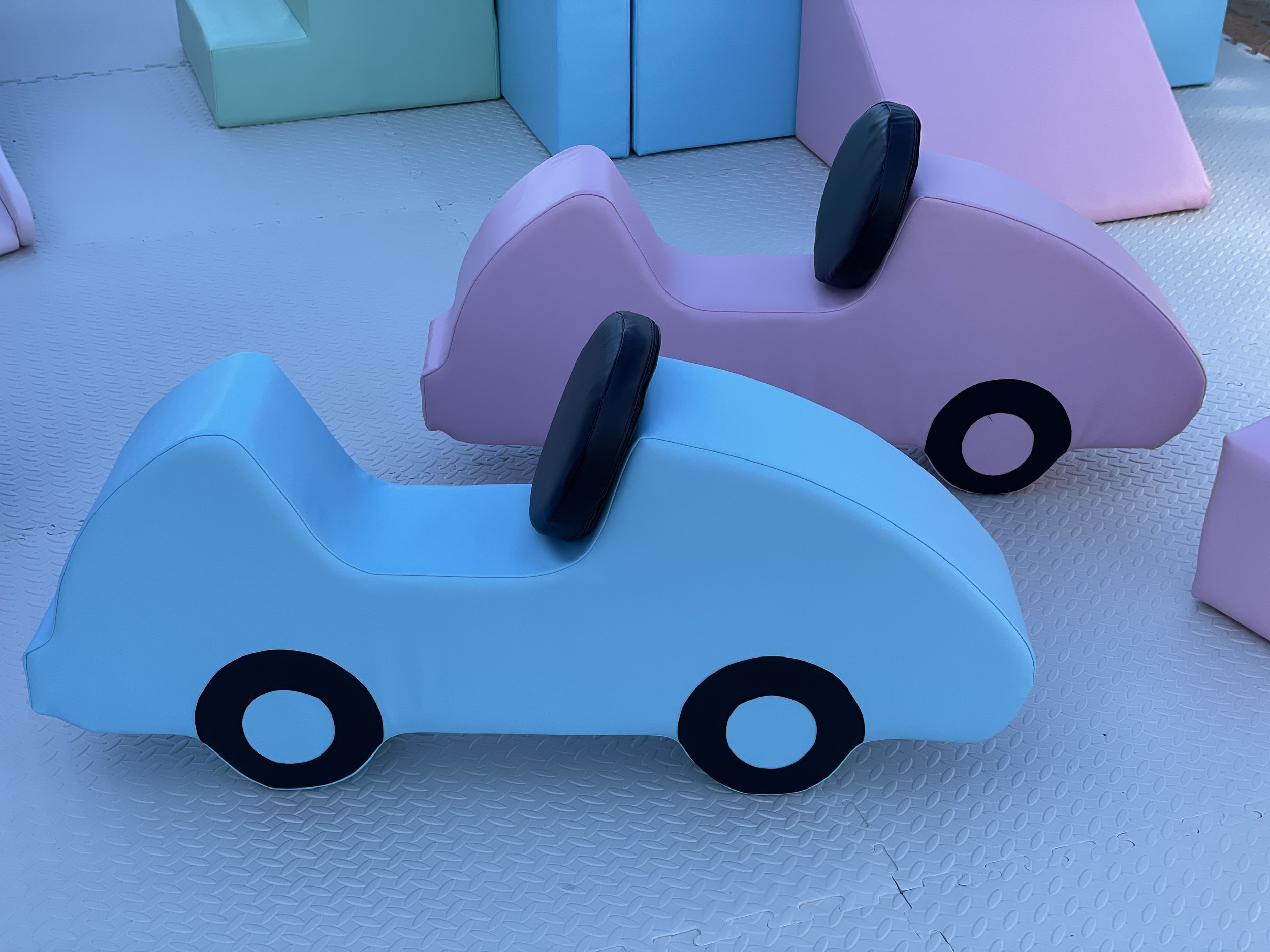 x2 Pastel Cars (Pink & Blue)