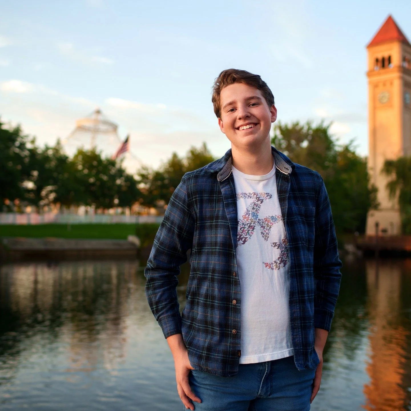 🌆 Senior Photos in Downtown Spokane! 📸
There&rsquo;s something special about capturing senior portraits right where the city&rsquo;s energy meets your unique style. From colorful murals to iconic Spokane landmarks, downtown offers the perfect backd