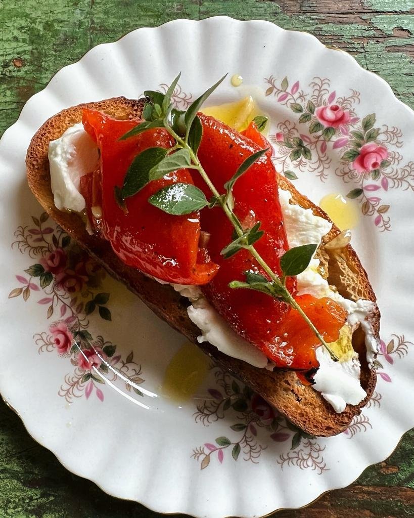 Capsicum on toast.jpg