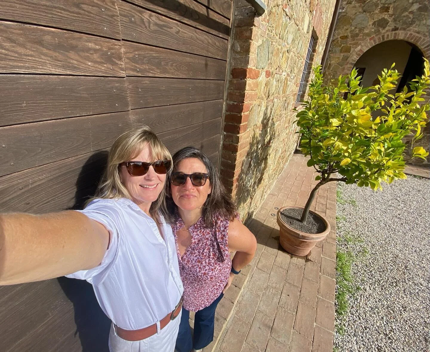 One month ago, we stood together at the entrance to Villa Ferranesi&nbsp;about to welcome 7 women into a weeklong Fiore Retreat in Tuscany. When we look at this photo today,&nbsp;feelings of contentment and enthusiasm bubble up inside of us. We remem