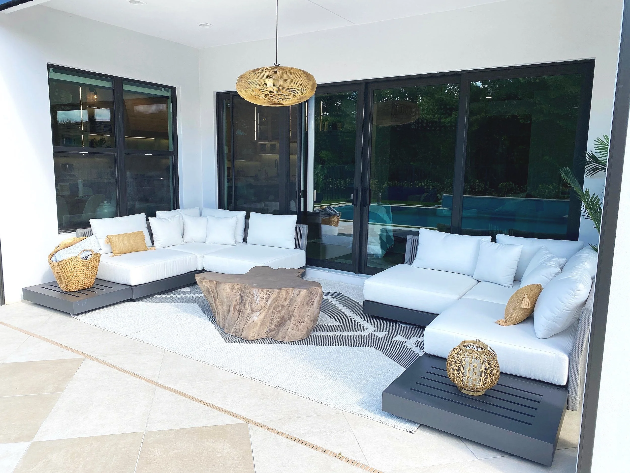 Lotus, Boca Raton — ebotan.com
