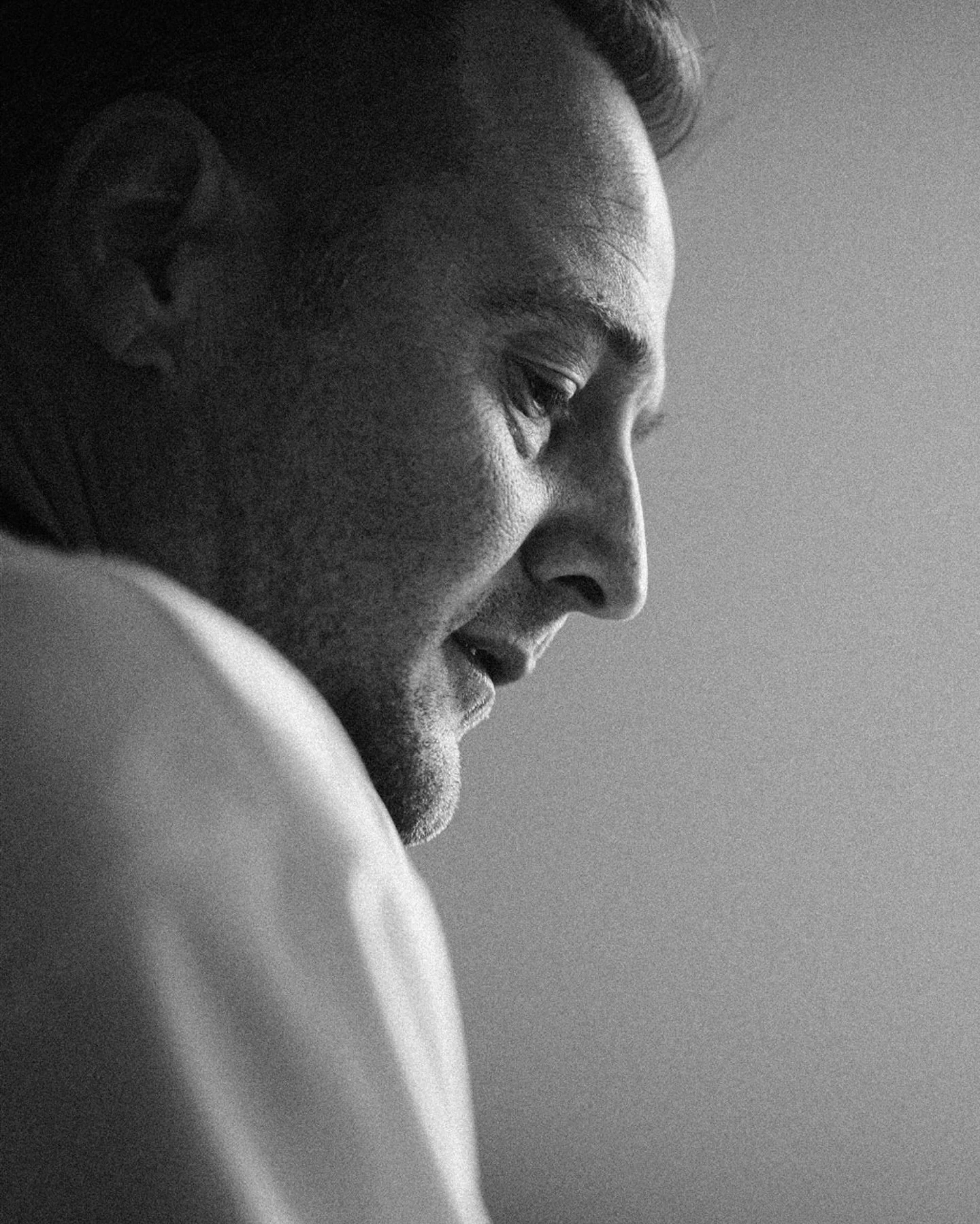 As well as all the beautiful couples I get to photograph, occasionally I have the privilege of photographing some of the incredible vendors I work alongside. 
I photographed the untouchable @shep_shep_shep in his home studio earlier this week. 
To