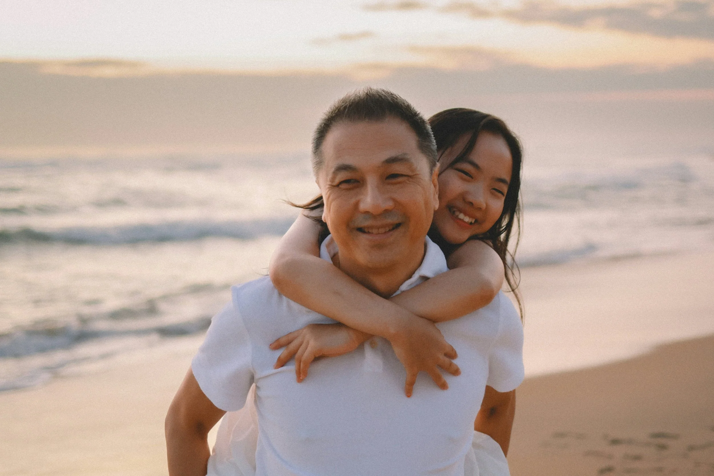 Success Stories: CRBA and U.S. Passport Issued to Teenage Child Born Out of Wedlock at the U.S. Consulate in Manila