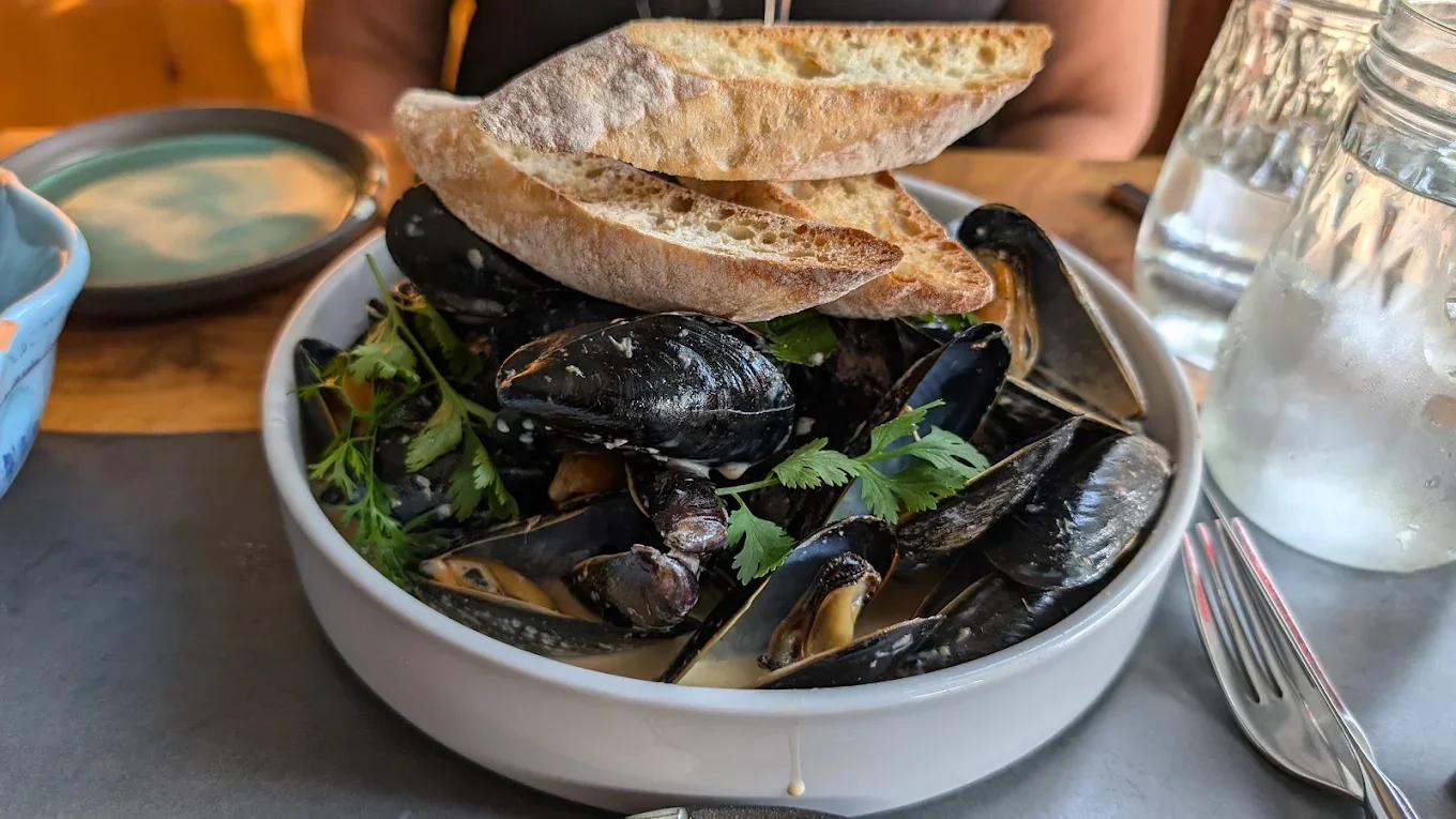 Graft Mussels.webp