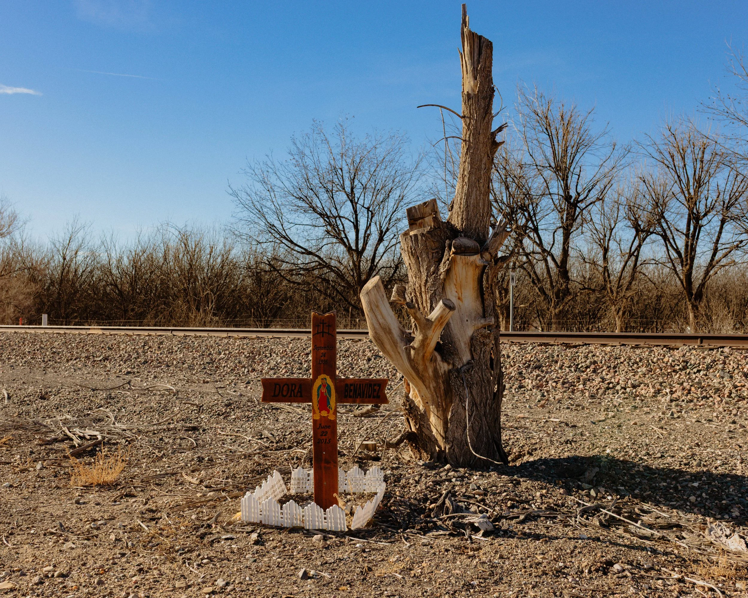 Descanso of Dora Benavidez