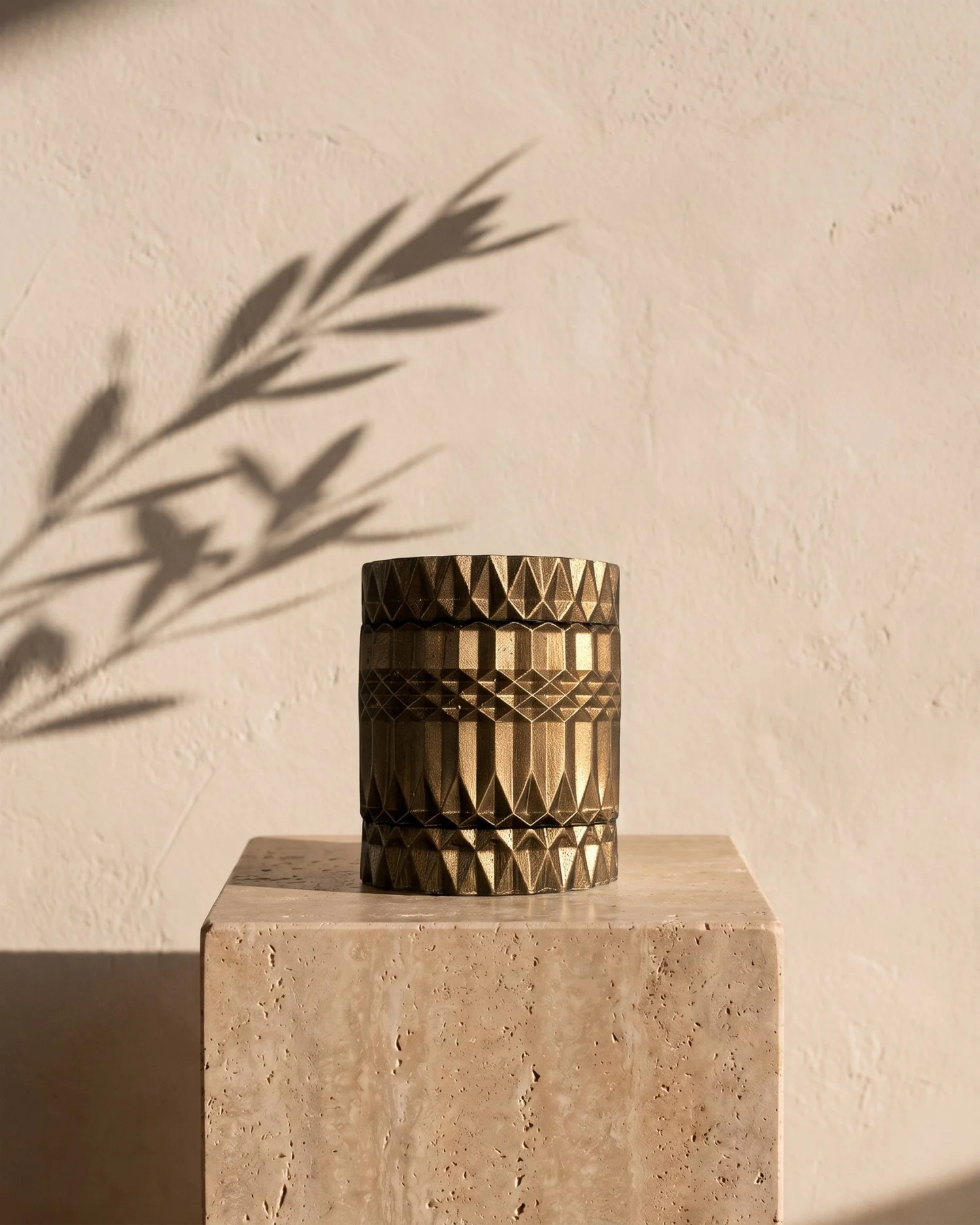 The Forma candle