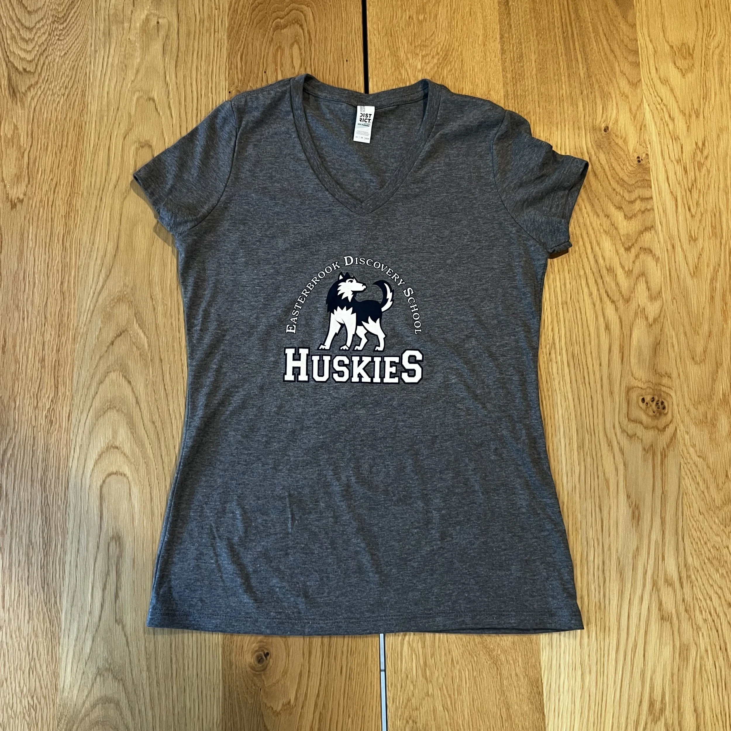Women's V-neck T-Shirt - Grey Frost