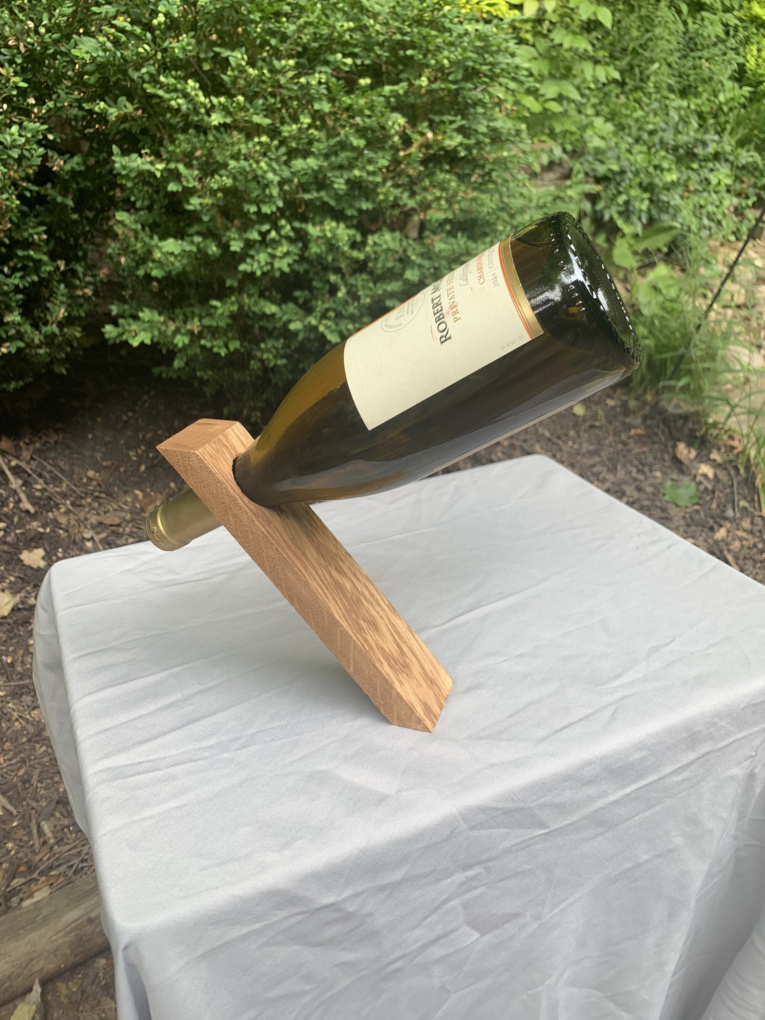 wine-bottle-stand-3.jpg